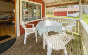 Pet Friendly Home In Jälluntofta With Sauna, Jälluntofta
